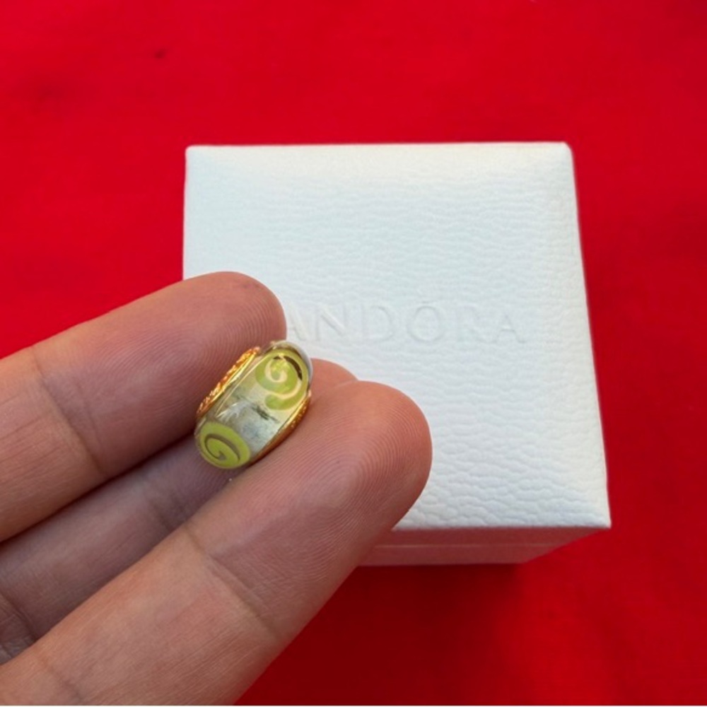 PANDORA Solid 14K Yellow Gold Green Swirl Murano Glass  Charm